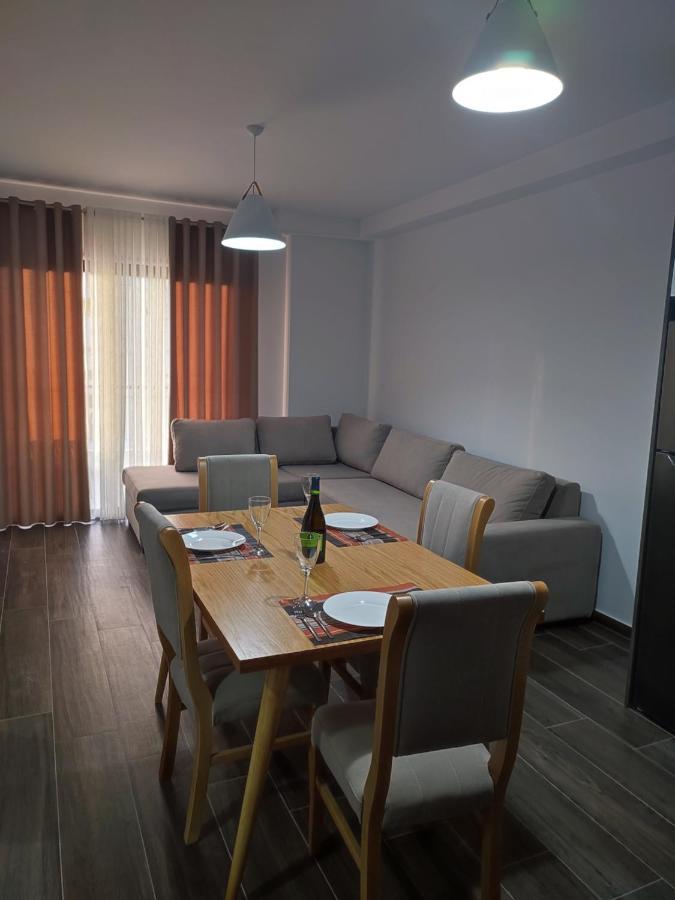 Proda Apartments Sarandë Eksteriør billede