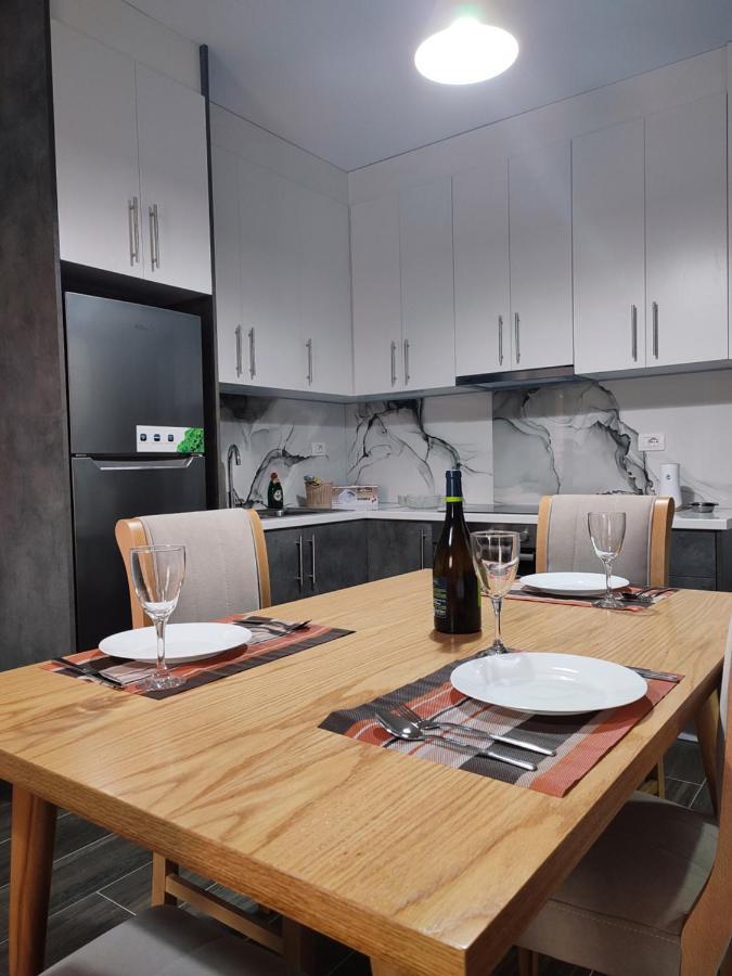 Proda Apartments Sarandë Eksteriør billede