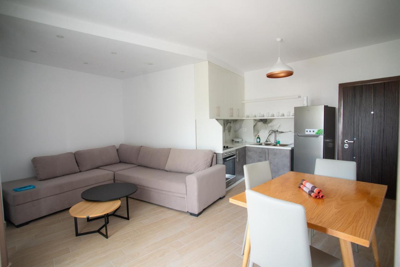 Proda Apartments Sarandë Eksteriør billede